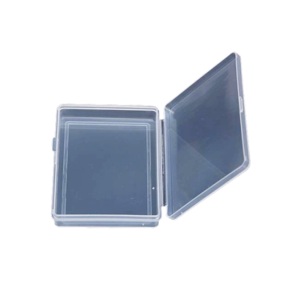 Plastikowe pudełeczko