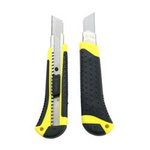 Universal knife with extendable blade 18mm - black and yellow - paper wallpaper knife