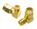 Angle transition - SMA plug to RP-SMA jack - adapter 1 pc.