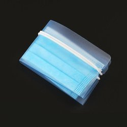 Protective mask case - folding protective mask case